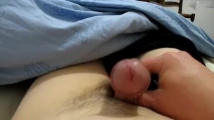 Masturbe (87) with one testicle