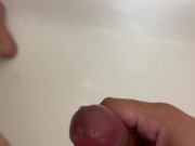 Cuming before my girlfriend arrives home to give her the best night 🥖 8/16