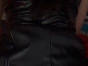 POV / Me coje sin condon y le encanta verme en vestido de cuero 6/16