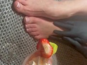 For lovely foot and food fetish 3/16