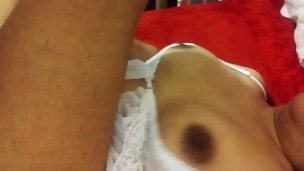 Me cogen en un babydoll que me regaló un fan (video completo en premium)