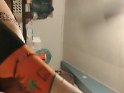 She licks so good 13/16