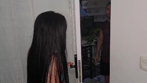 Big ass milf wants his personal trainer's cock so she ends up convincing him to fuck hard