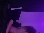 light skin shows off riding skills 2/16