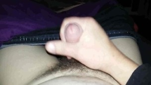 Masturbe (199) with one testicle