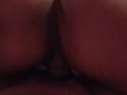 Rica madura montando 11/16