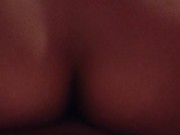 Rica madura montando 14/16