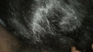 Garota de Pequenos Seios Dá Blowjob Até o Fim