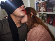 Ella es una experta besando y moviendo esa lengua 👅💦