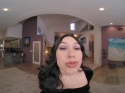 Let Alexa Chains Unleash Her Inner Seductress On You Tonight 3/16