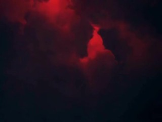 Se me puso dura cuando me iba de vacaciones en el micro