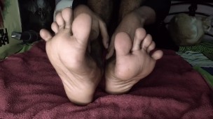 Sexy Male Feet Tease & Massage – POV Soles & Abs Show