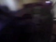 Milf con la fica di fuori pulisce la macchina 6/16