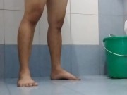 Full Video Nahuli c Daddy nagjajakol sa loob ng cr 14/16
