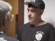 el corneta de mi marido no puede ver como le soy infiel con el pizzero 5/16