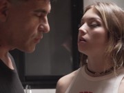 el corneta de mi marido no puede ver como le soy infiel con el pizzero 7/16