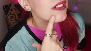 La CHICA NERD de tu clase solo quiere PERDER LA VIRGINIDAD yaaaaa!!!