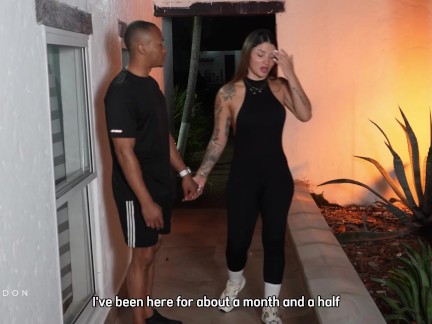 Cornudo BBC husband has sex in the bathroom with his wife's sister - Brandon Cruz & Luna Vitaller