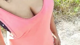 ORCHARD BEACH NEW YORK CITY WALKING AROUND BEING FREAKY