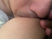 Chupandole las Tetas a mi compañera después de clases🔥 10/16