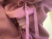 電車で知らないおじさんに触られて　ムズムズが止まらず我慢出来ずにお家でオナニー 12/16