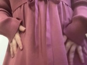 電車で知らないおじさんに触られて　ムズムズが止まらず我慢出来ずにお家でオナニー 3/16