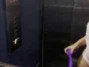 MASTURBATING So Hard🥵 In The Elevator, I Hope Nobody DISCOVER Me