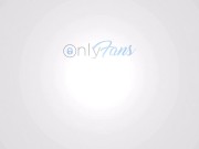 Teen invites her boyfriend over to sneak and fuck in her dad’s new car 16/16