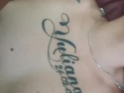 Bisexual bien cachonda le encanta coger con hombres gorditos 8/16