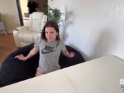 Streamer girl seduces officer to avoid getting arrested 2/16