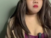 Cleavage and Snack ASMR 13/16