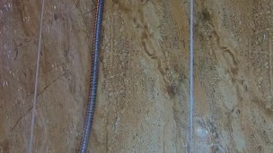 I show myself naked in the shower