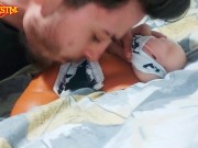 Üvey abla ve Üvey kız kardeşinin amcığını yalıyor 1/16