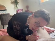 Le dimanche je prends mon temps pour le sucer doucement 4/16