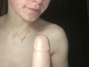 A reel-worthy kiss—and it only gets better from here. 2/16