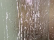 Espiando a mi HERMANASTRA para follarla antes de que llegue nuestra familia
