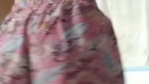 Me grabo mientras me pruebo lencería erótica para calentar a mi padrastro