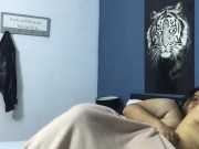 My boyfriend fucks my pussy until he cums. 11/16