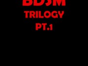 BDSM Mistress UMILIA IL SUO SCHIAVO e si fa leccare la figa - Miele Blanco Kinky 1/16