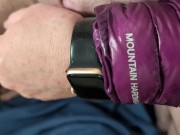 Wearing Girlfriend's Apple Watch and Down Jacket and cuming on her Apple Watch on my wrist 1/16