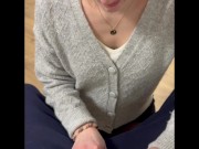 La nouvelle secrétaire reçoit 2 charges de sperme 2/16