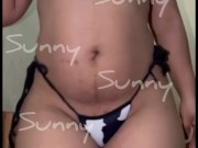 Bailando un poco para ti, en traje de baño 13/16