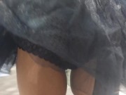 Desfilando pelos carnavais de rua o que se destaca é minha buceta 16/16