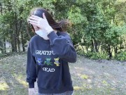 のあちゃんの野ションおしっこ我慢！！山登りしながらお漏らししちゃった！ 1/16