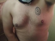 💔 el corazón roto pero la verga caliente 🥵💦 2/16