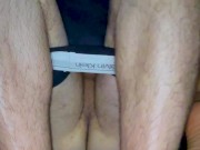 Nos masturbamos uno a otro con mi novia y termina muy caliente 10/16