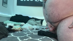 Gainer Pig Bust a Load
