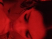 Morocha alcoholizada sale del boliche y se traga toda la leche de un desconocido 15/16