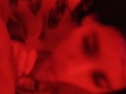 Morocha alcoholizada sale del boliche y se traga toda la leche de un desconocido 8/16