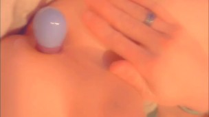 Twink fucks himself